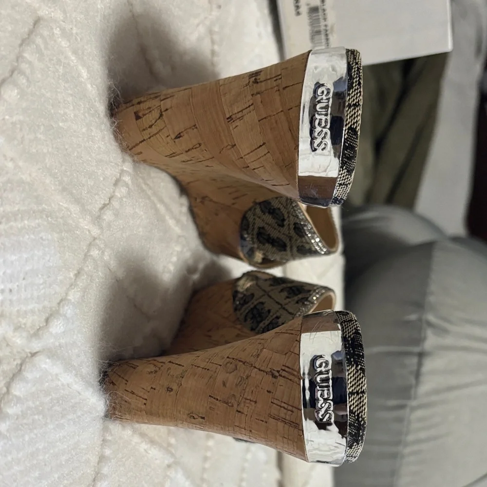 Guess Wedges - Picture 6 of 7